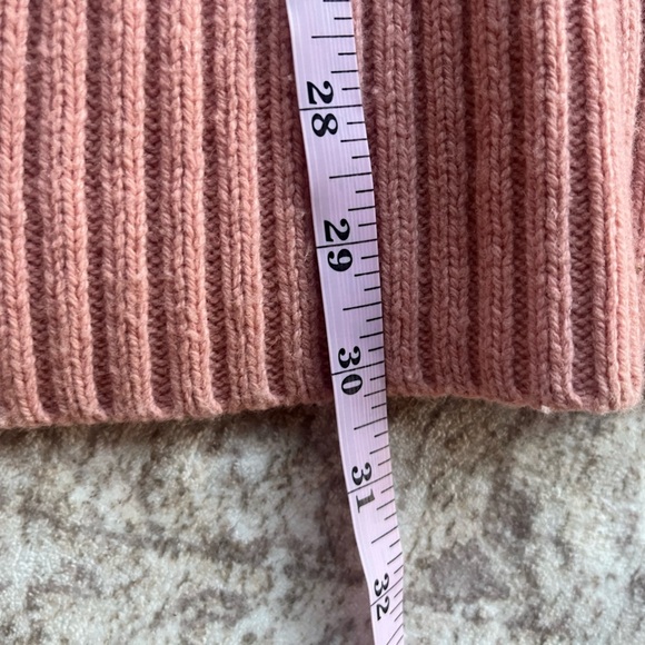 J. Crew Wool Blend Cable Knit Oversized Chunky Sweater Size Medium - Picture 11 of 11